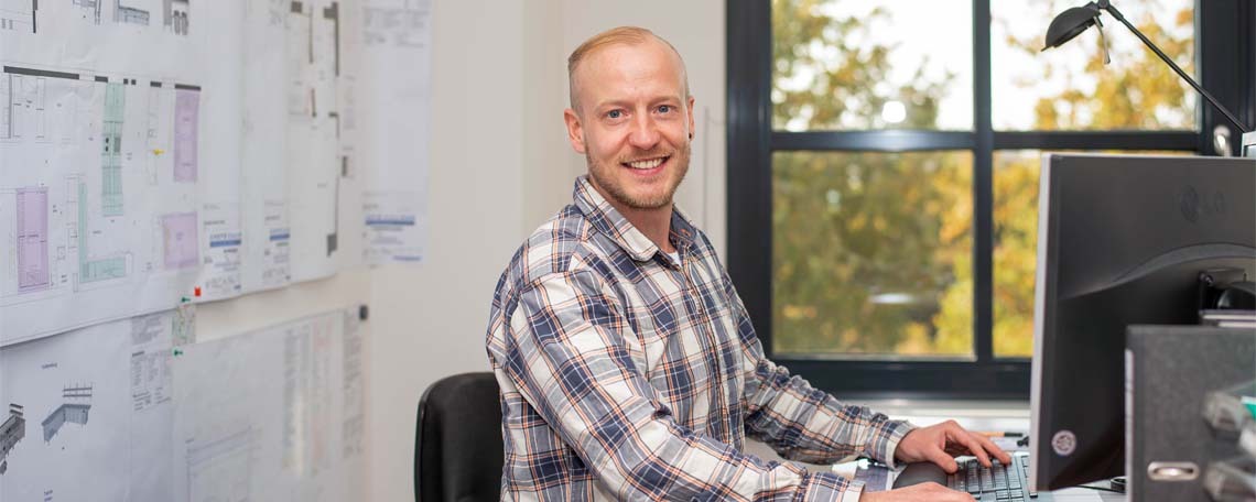 Sachbearbeiter (m/w/d) Fuhrparkbüro, 1. Bild